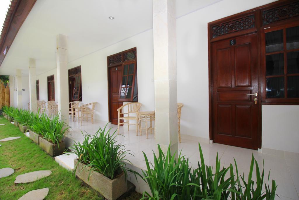 Andy Guesthouse Canggu  Bagian luar foto