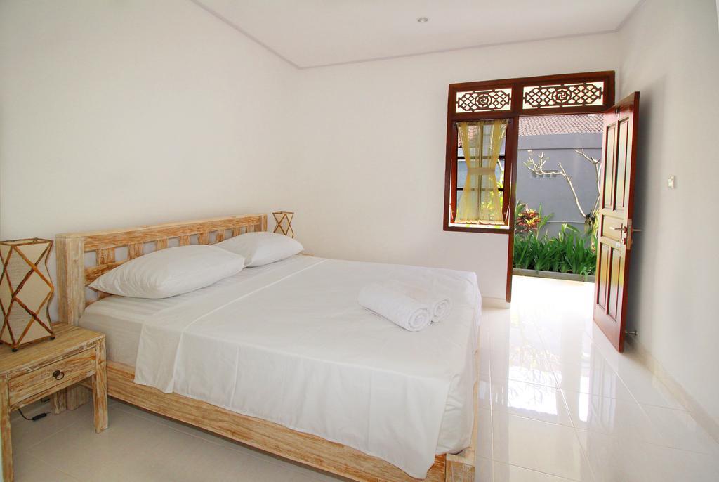 Andy Guesthouse Canggu  Bagian luar foto